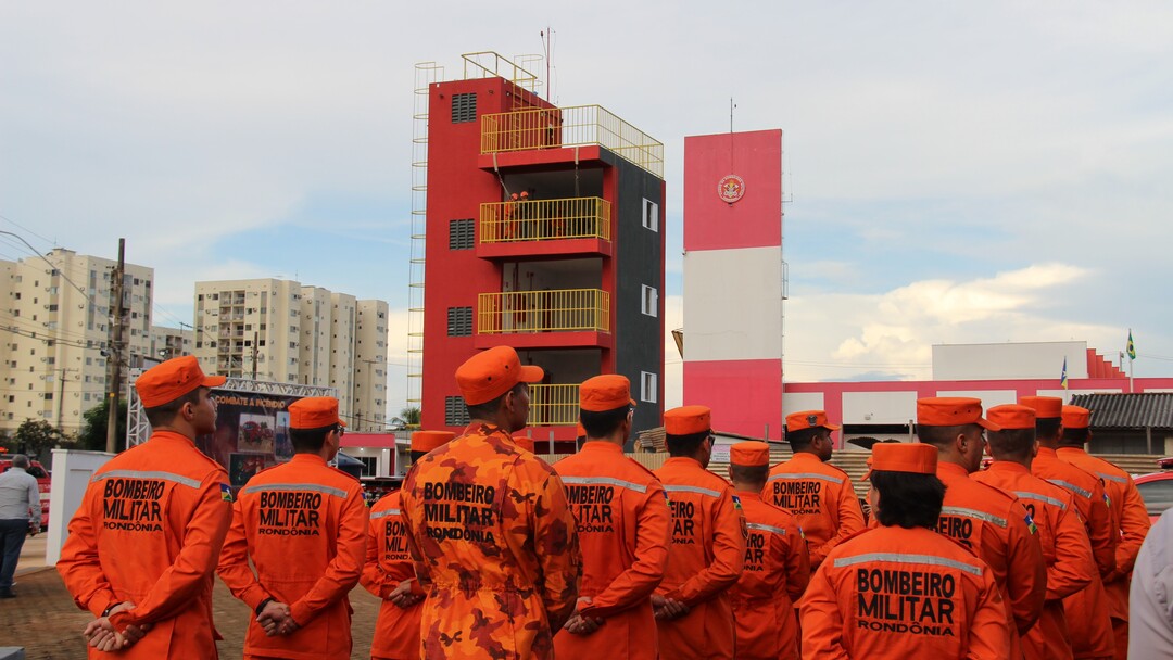 CBMRO INAUGURA TORRE DE SALVAMENTO EM ALTURA