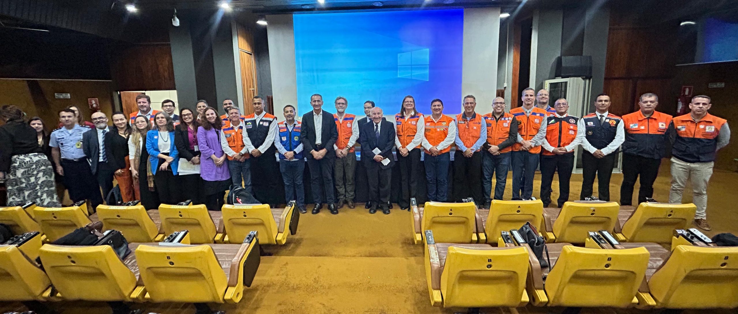CEPDEC-RO PARTICIPA DE REUNIÃO NACIONAL SOBRE SISTEMA DE DEFESA CIVIL EM BRASÍLIA-DF