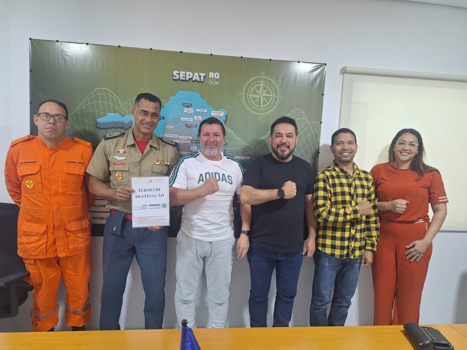 NOVA SEDE DO CORPO DE BOMBEIROS EM CANDEIAS DO JAMARI RECEBE TERMO DE DESTINAÇÃO DO TERRENO 