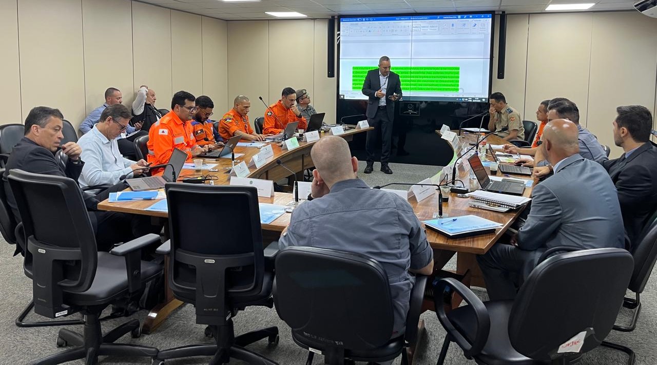 CBMRO PARTICIPA DE REUNIÃO TÉCNICA EM BRASÍLIA SOBRE ELABORAÇÃO DE GUIAS NACIONAIS E PADRONIZAÇÃO PARA CONSTRUÇÃO DE NORMAS NACIONAIS DE RESPOSTA A DESASTRE