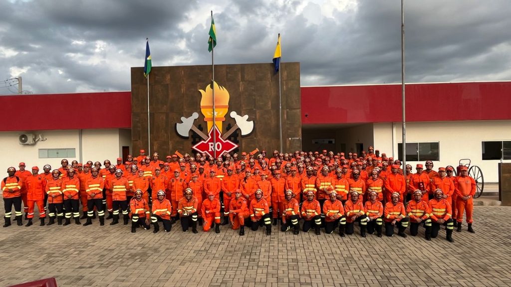 CBMRO ENCERRA A OPERAÇÃO VERDE RONDÔNIA 2025 COM REDUÇÃO SUPERIOR A 90% NAS QUEIMADAS E RESULTADOS HISTÓRICOS