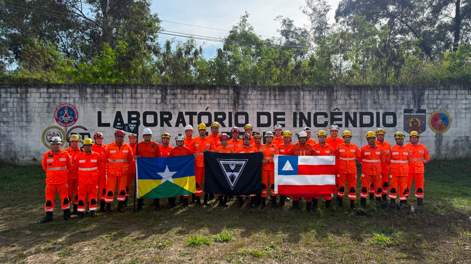 Oficiais do CBMRO concluem Curso de Inspeção de Incêndio em Minas Gerais